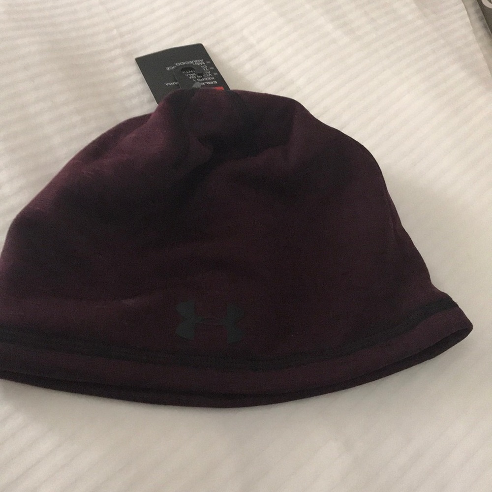 New Boys Under Armour Storm Hat.